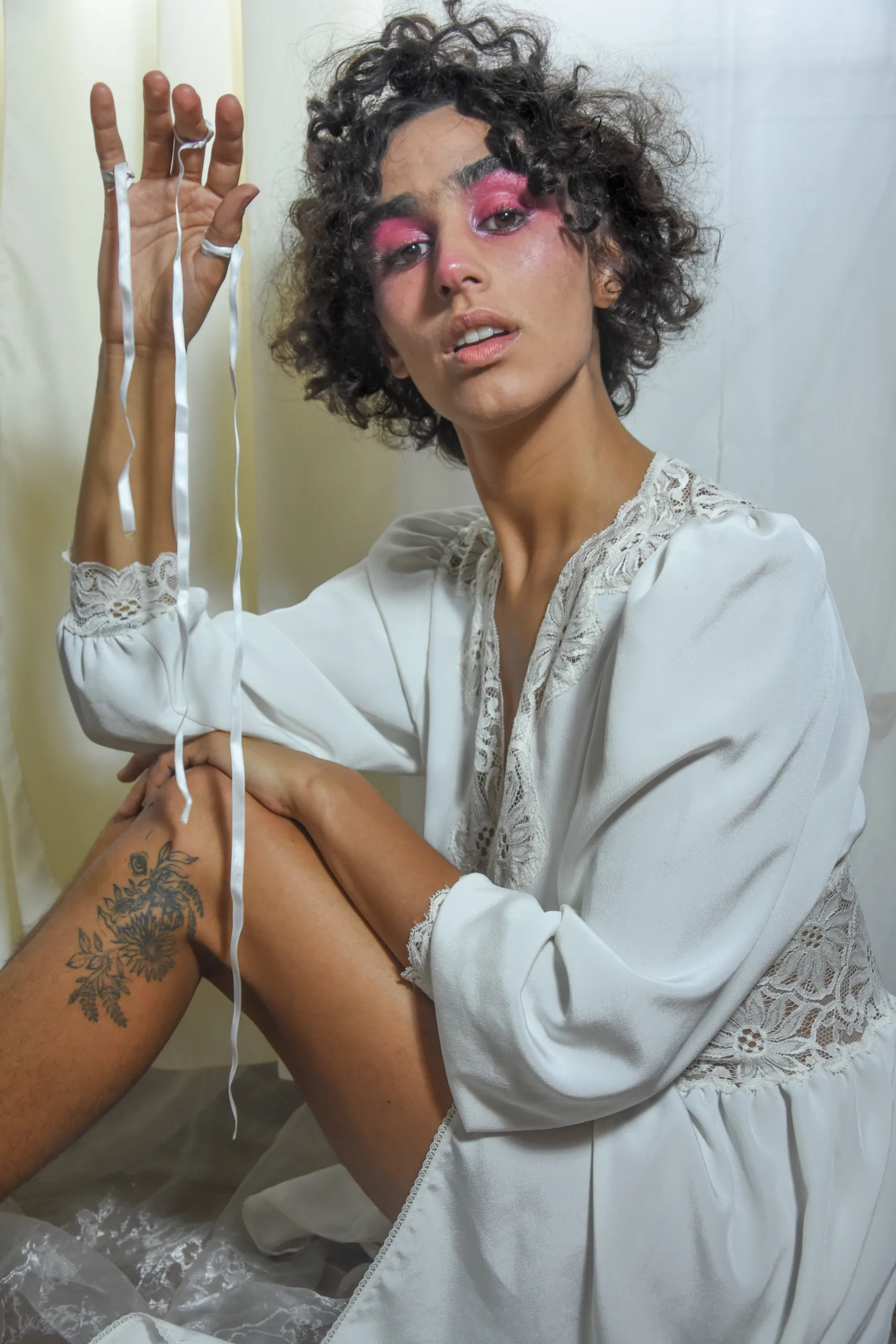 J.L Fotografía 7 SESION MERCEDES POESIA 2 scaled